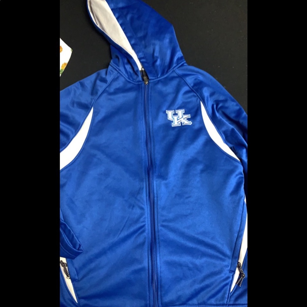 UK hooded zip up